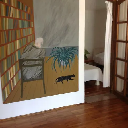Holiday home Bougainvillea House